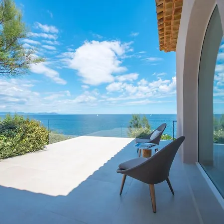 Вилла Super Luxury 10 Bedrooms In A Great Location With Splendid View Сен-Тропе