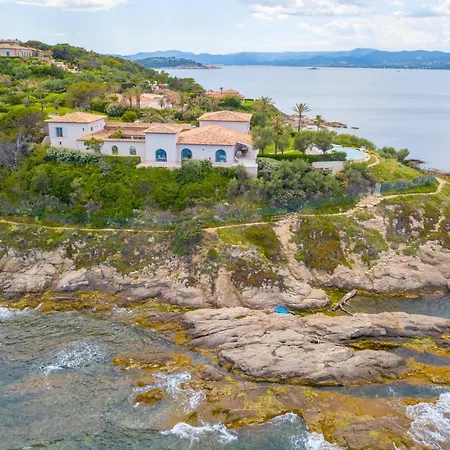 Super Luxury 10 Bedrooms In A Great Location With Splendid View *