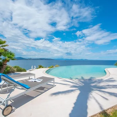 Super Luxury 10 Bedrooms In A Great Location With Splendid View Вилла