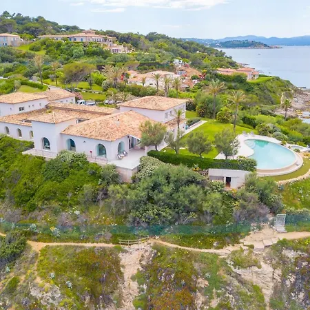 Super Luxury 10 Bedrooms In A Great Location With Splendid View Вилла *
