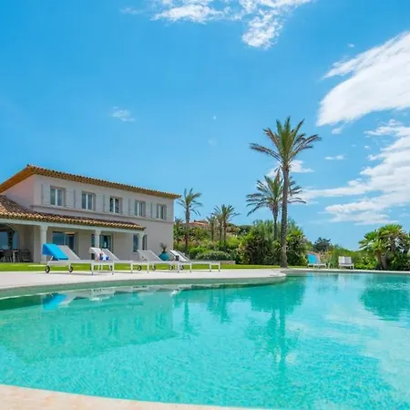 Super Luxury 10 Bedrooms In A Great Location With Splendid View